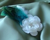 Hair bridal accessories, Bridal Party Headpiece, White Silk Flower with Rhinestone center and turquoise, white feathers on a clip