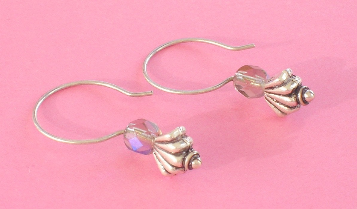 Venus Smiles earrings