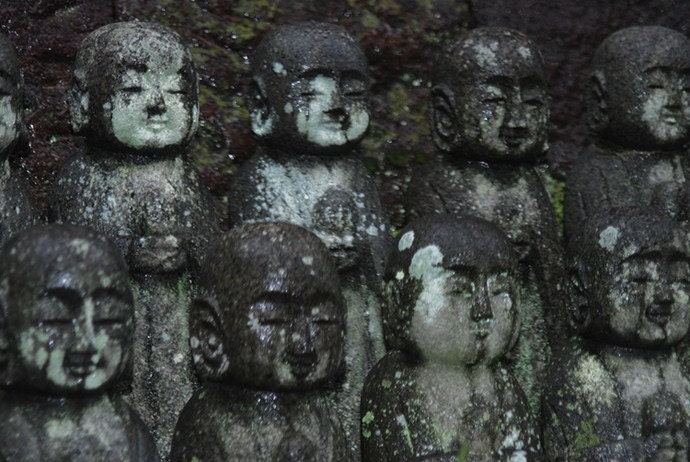 The Lost Children, A shrine in Japan