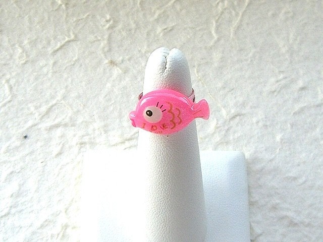 Kawaii Cute Japanese Ring - Fish Girl Children Size Adjustable Pink