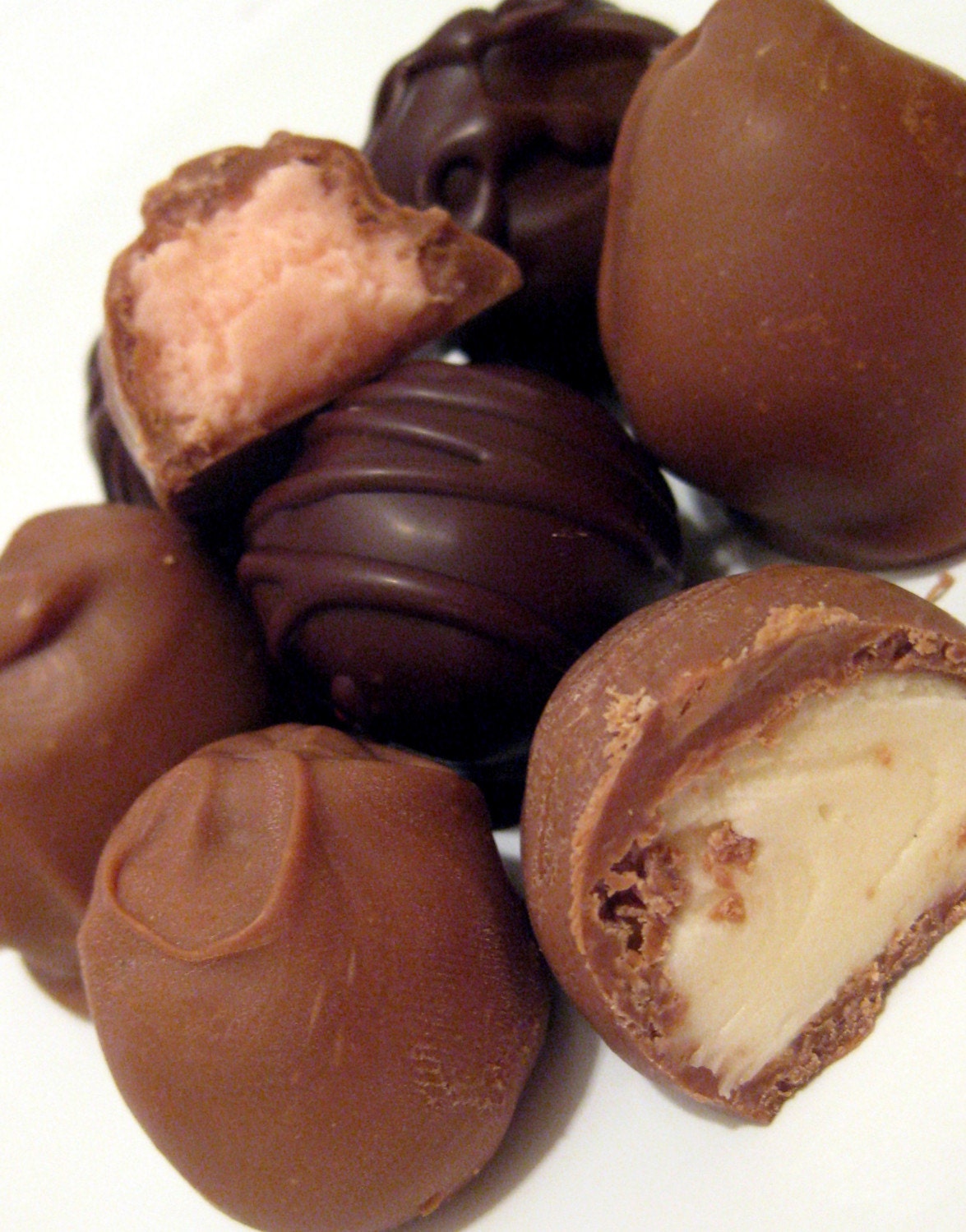 1 Pound Creme Hand Dipped Chocolates