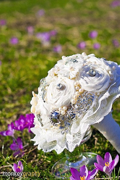 Bridal bouquet FAIRY TALE dupioni silk rolled rosette lace 