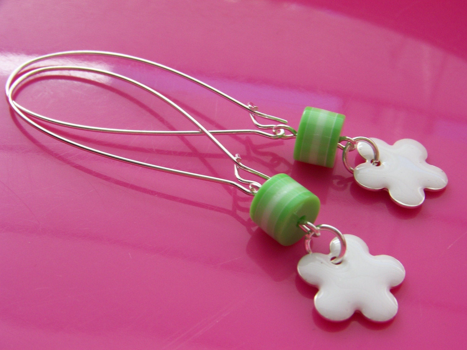 earrings - SUMMER white enamel flower drops - FREE SHIPPING