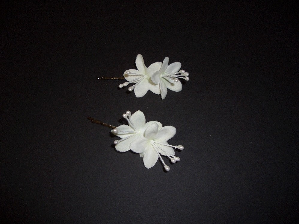 White Wedding Flower Hair Pins Stephanotis Style Bloom Romantic Hair