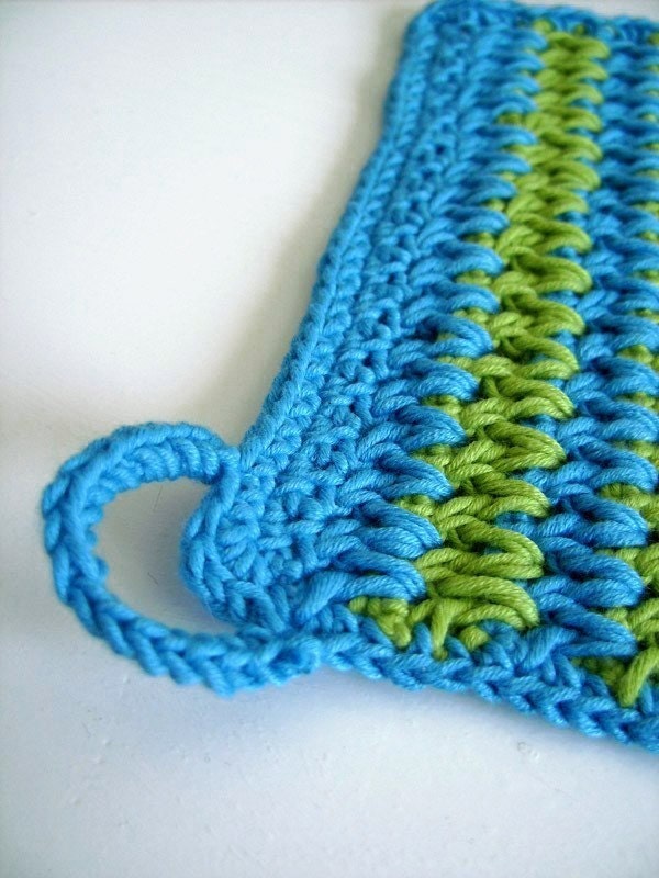 Crocheting Pot Holders: Vintage Pot Holder Patterns to Crochet