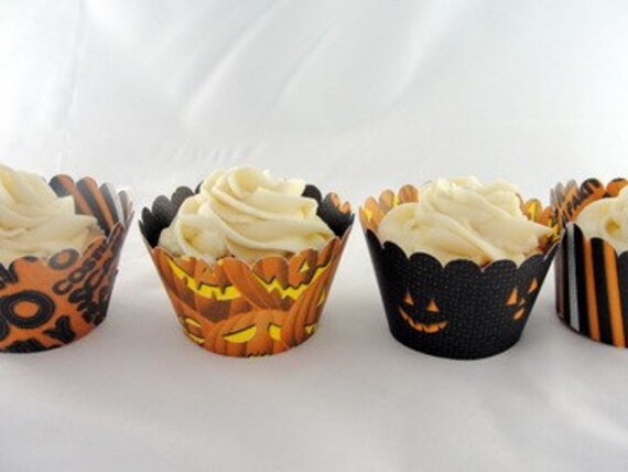 Halloween Cupcake Wrappers 2 Reversible