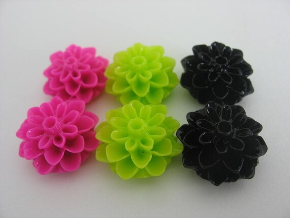 Chrysanthemum Cabochon - 6 pc. - 15mm