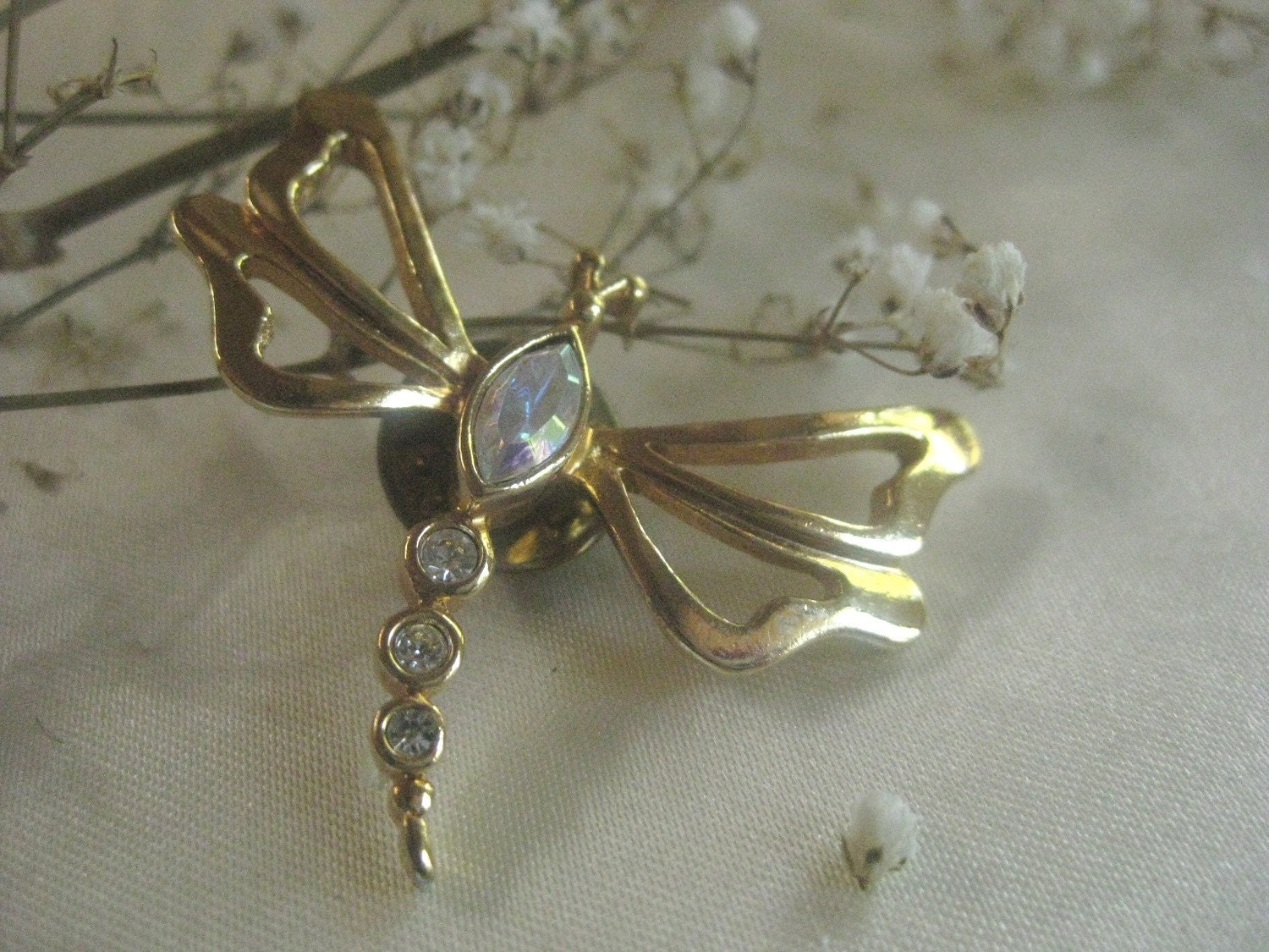 Vintage Brooch  Avon  Dragonfly Gold Tone with Crystal  Free Shipping