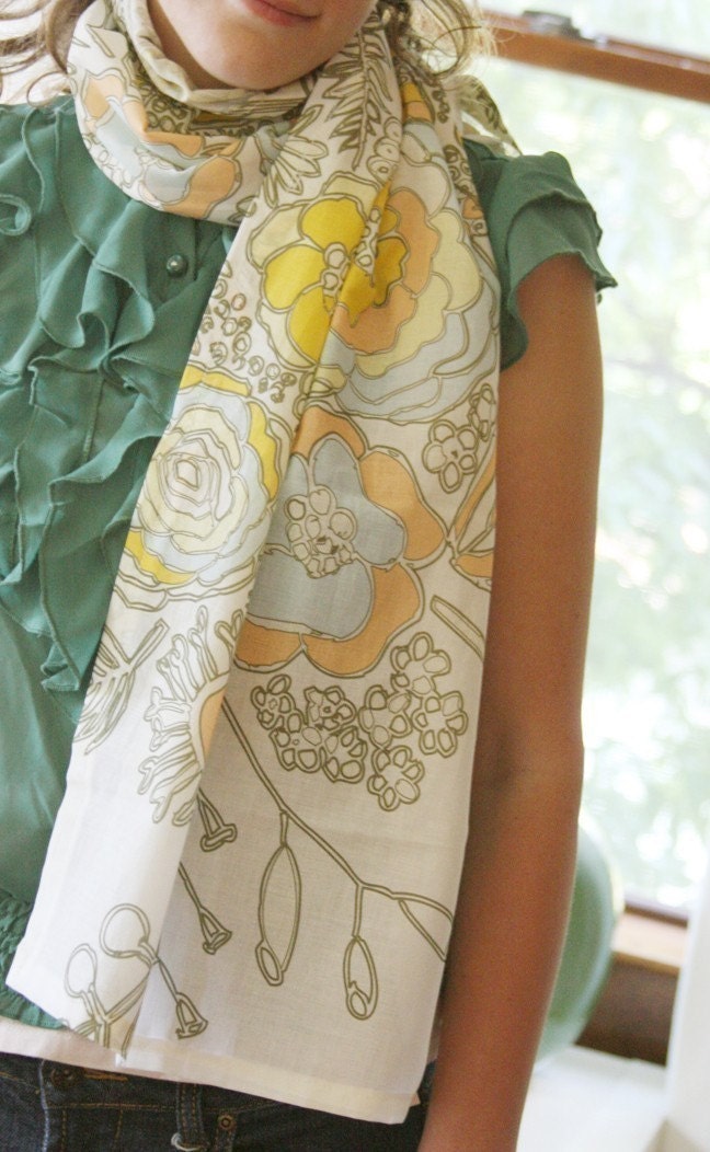 Blooms Summer Scarf