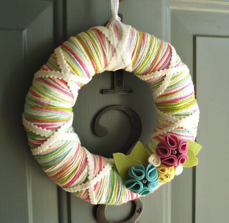 Yarn Wreath Felt Handmade Door Decoration - Candy Mix 8in