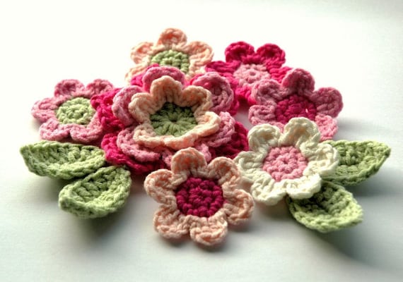Crochet Flowers Applique Set in Pink and Green