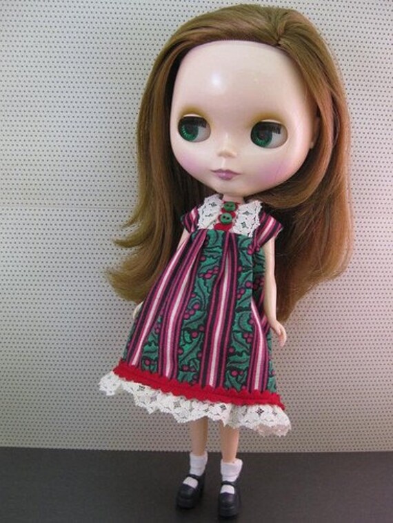 Christmas Eve Dress for Blythe or Pullip OOAK From AnneArchy
