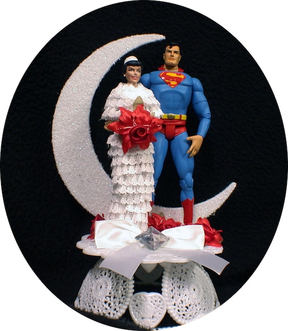 SUPERMAN LOIS LANE Wedding Cake Topper Bride Groom top From YourCakeTopper