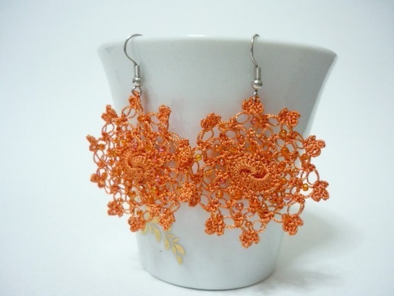 Little Moons - Crocheted Earrings in orange