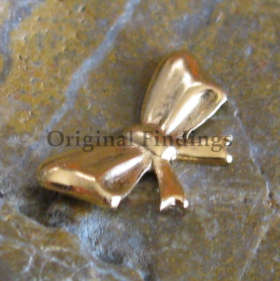 6 Antique Gold Small Bow Metal Stamping Jewelry Findings 287