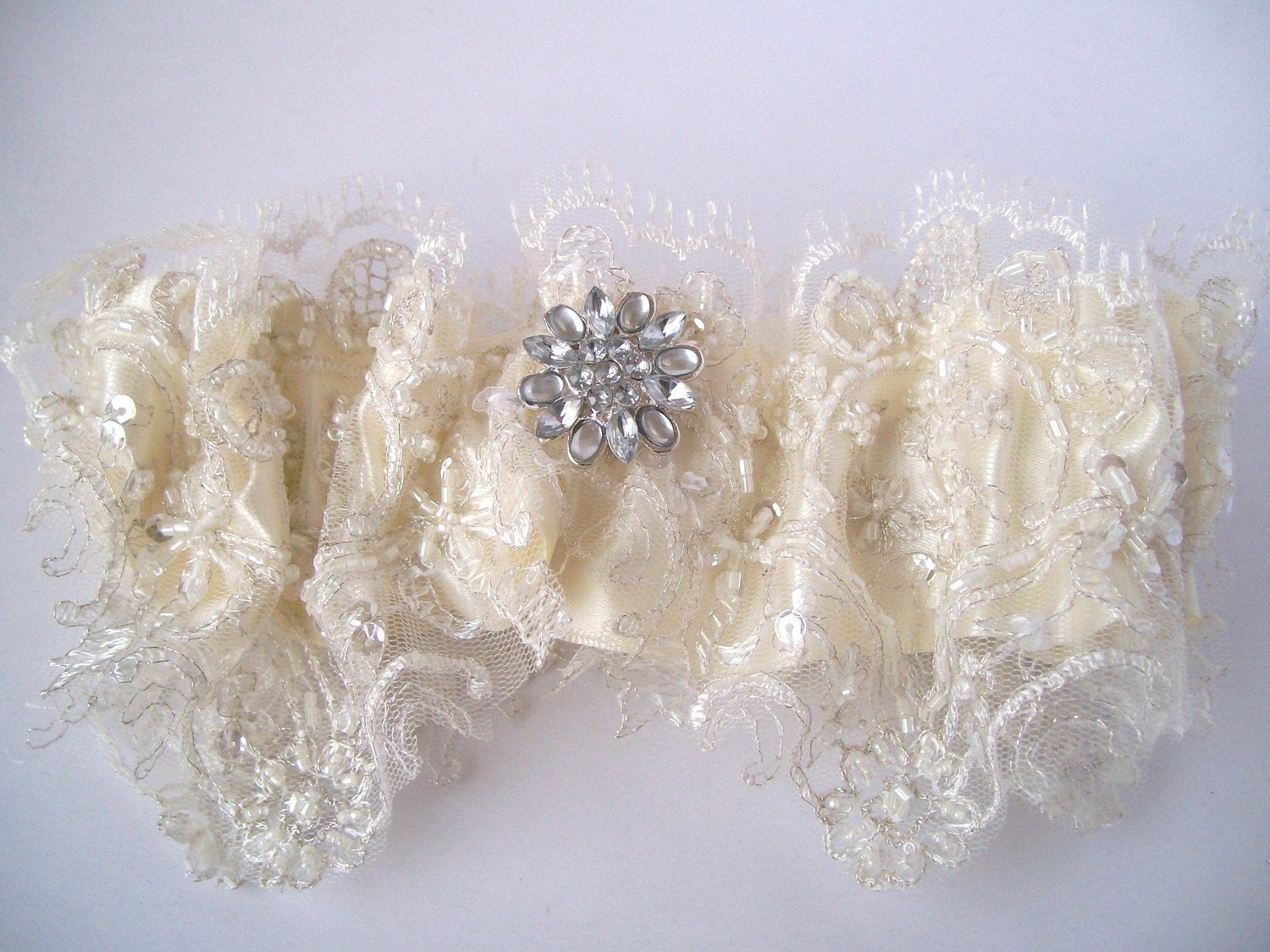 Ivory Bridal Garter Vintage Style Lace Garter Set with Beads