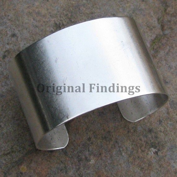 1 Antique Silver Bangel Cuff Bracelet 1 1/2 inch wide Jewelry Supplies 1090