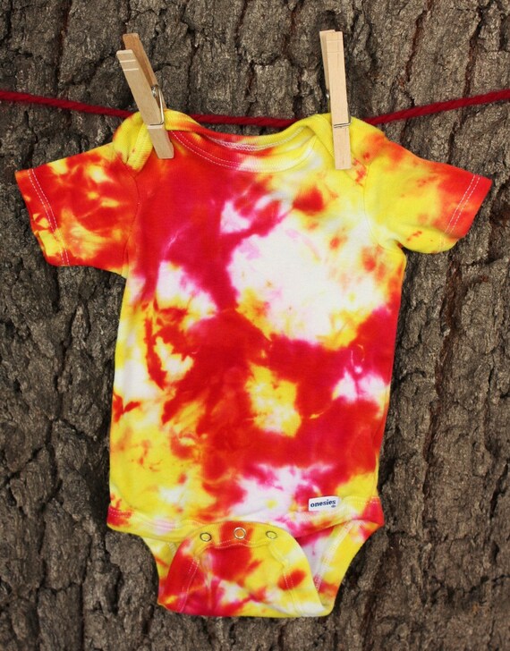 Tie Dye Cotton Onesie - SUNRISE - Size 3 to 6 Months