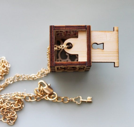 Key to my Heart Locket Necklace - Lock and Key, Victorian Style Lace