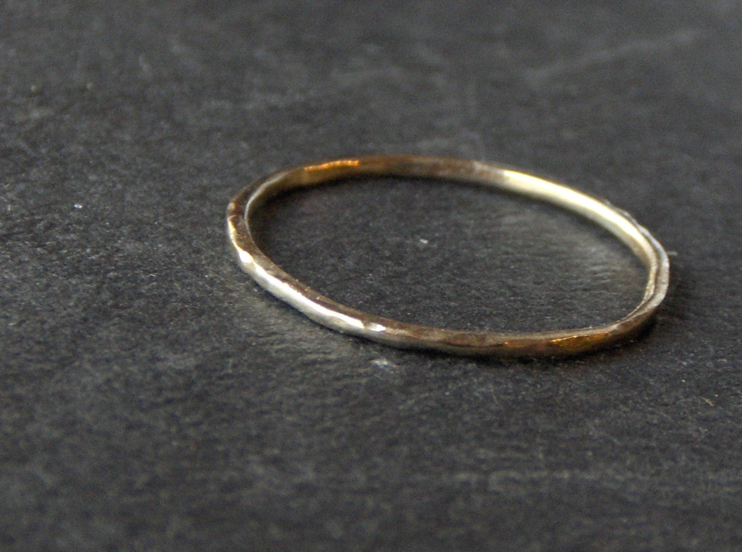simple 10k white gold hammered stacking ring