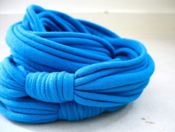 Fabric Scarf Necklace Turquoise Blue CLAMORED