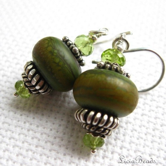 Cruising the San Juans - sterling silver and Peridot