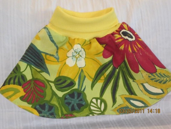 Reversible toddler skirt with knit waistband