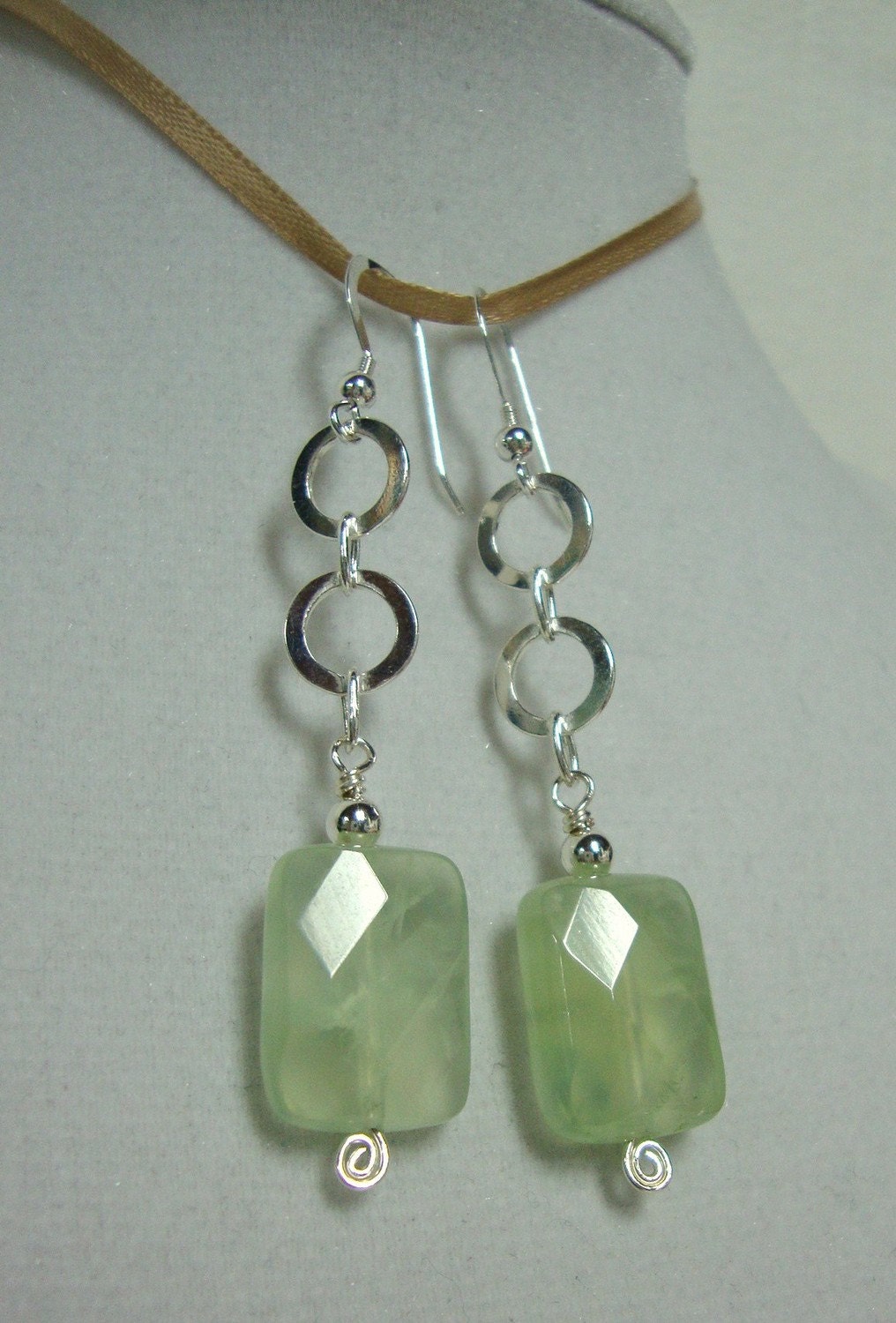 Prehnite Earrings Preview 2