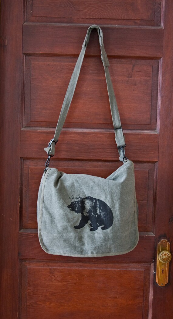 PARATROOPER Shoulder Bag with BEAR design