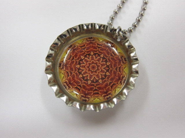 Bottlecap Necklace - Earthy Mandala - Kaliedoscopre