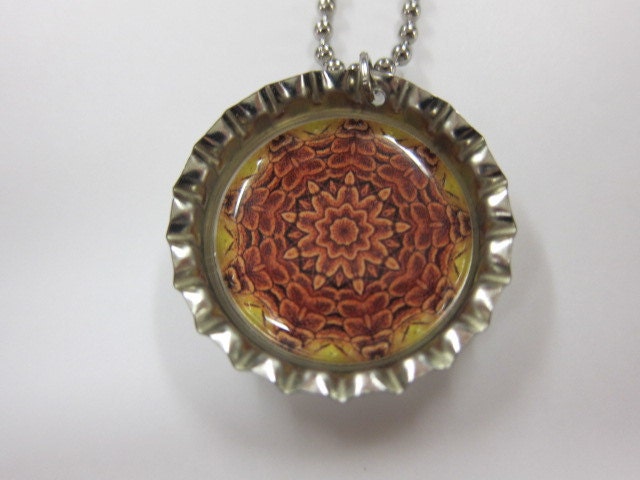 Bottlecap Necklace - Earthy Mandala - Kaliedoscopre