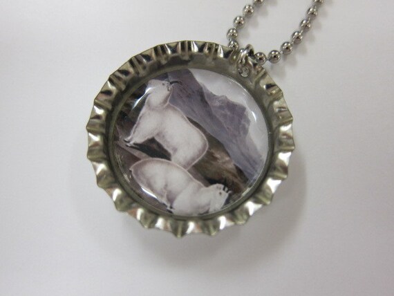Bottlecap Necklace - Mountain Goat - Lambs