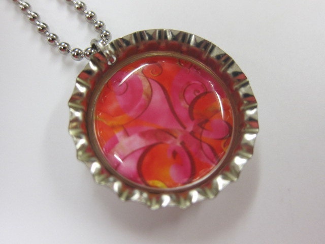 Bottlecap Necklace - Fleur De Lis on Red