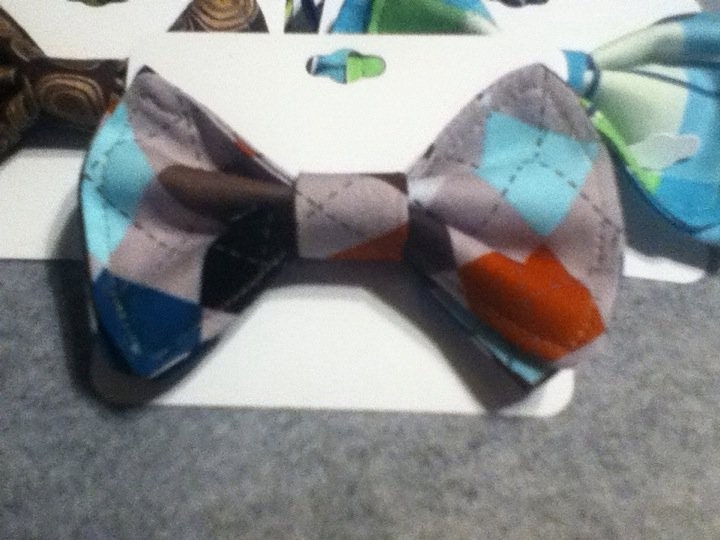 baby toddler bow tie with fabric covered clip