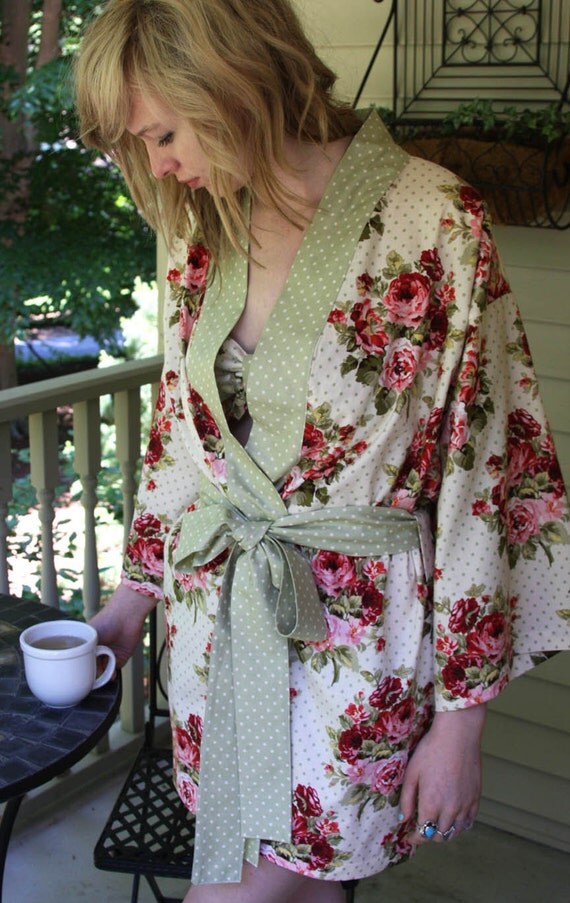 Polka Dot and Floral Short Kimono Robe by Eva Eiz