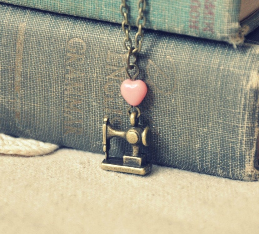I heart sewing necklace.