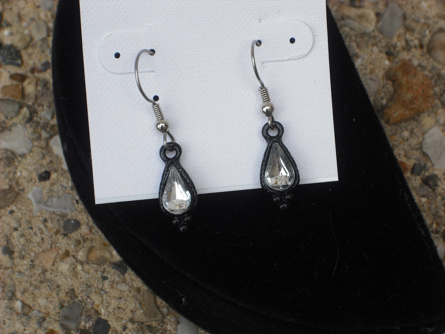 FREE SHIPPING Black and White Dangle Earrings