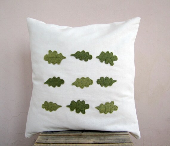 Rustic decorative pillow: oakleaf appliques in moss green eco felt on white cotton 16x16 pillow cushion cover