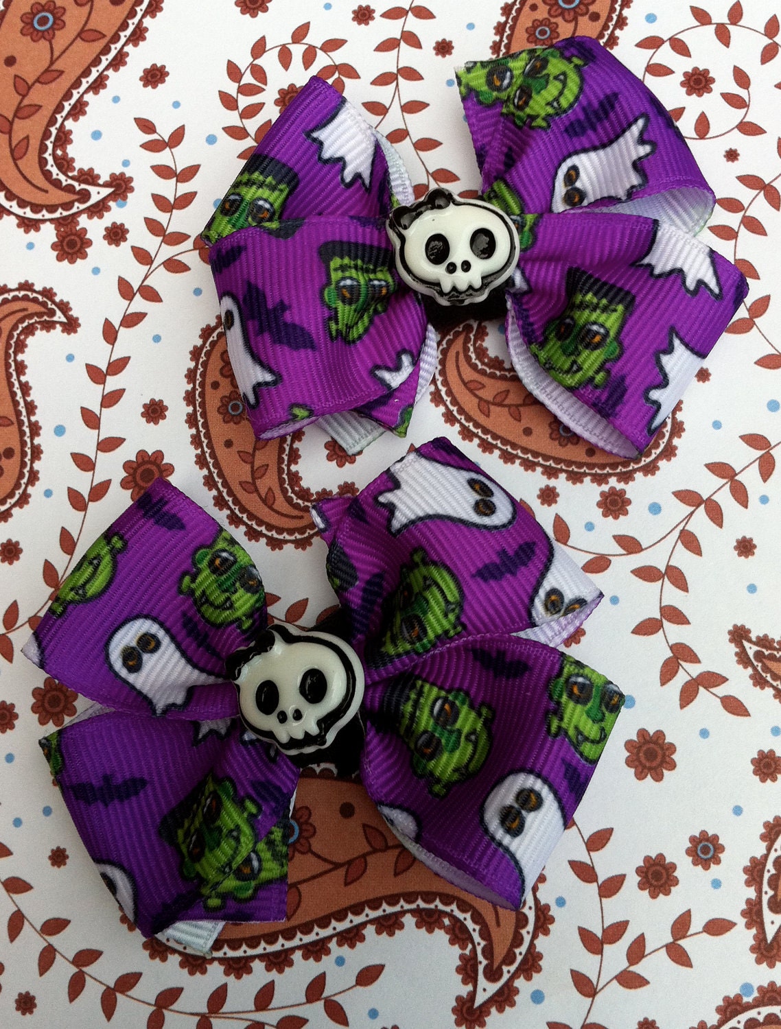 Halloween Boutique Bows-Purple Monsters with Skulls