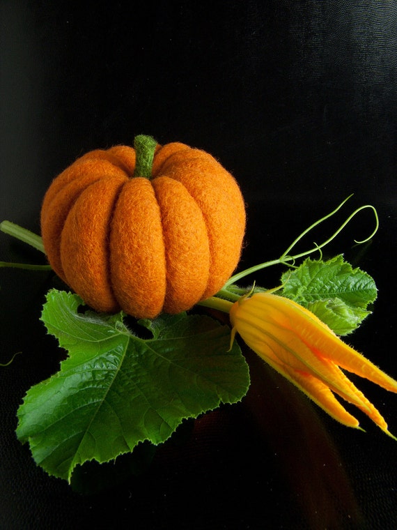 Felt Halloween Pumpkin - Orange