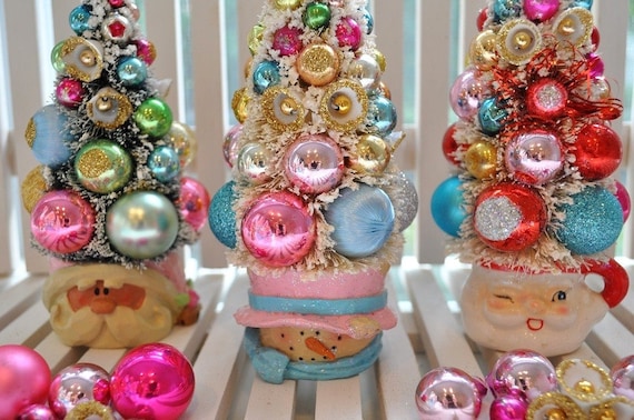 Snowman Bottle Brush Tree Aqua& Pink Christmas Dream Sweet Sugared Bells glass ornaments garland Chic bottlebrush