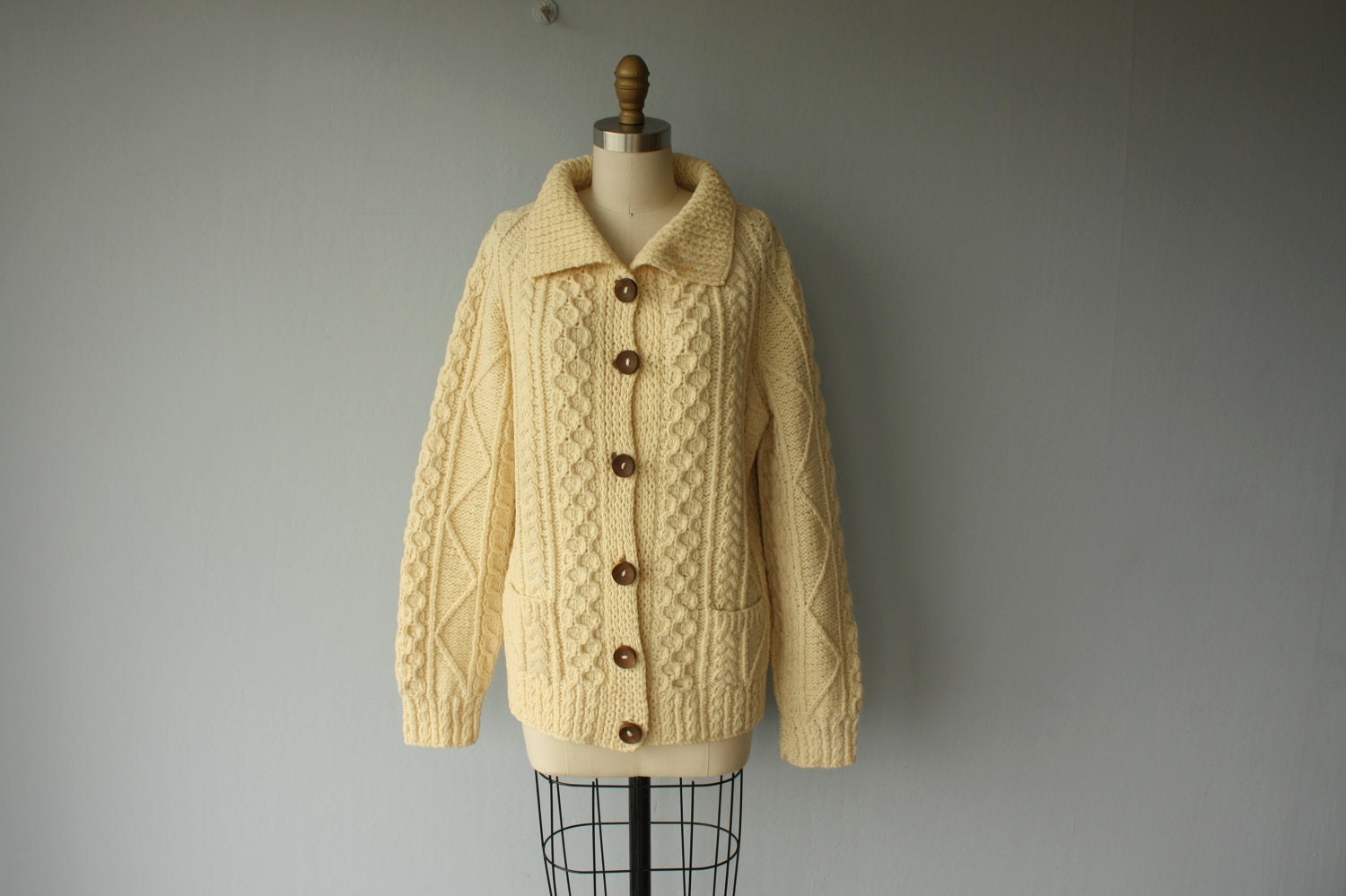 vintage 1950s wool cardigan // irish aran sweater