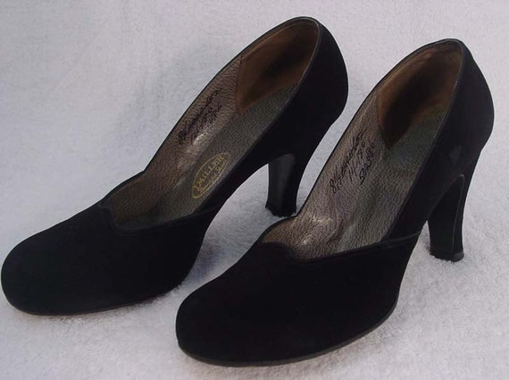 1940s Black Suede Shoes - WWII - Pin Up - Sexy Secretary - USO - Shoes