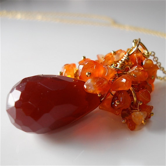 Autumn Spessartite Garnet Pendant Necklace by YOURDAILYJEWELS Autumn Spessartite Garnet Pendant Necklace by YOURDAILYJEWELS