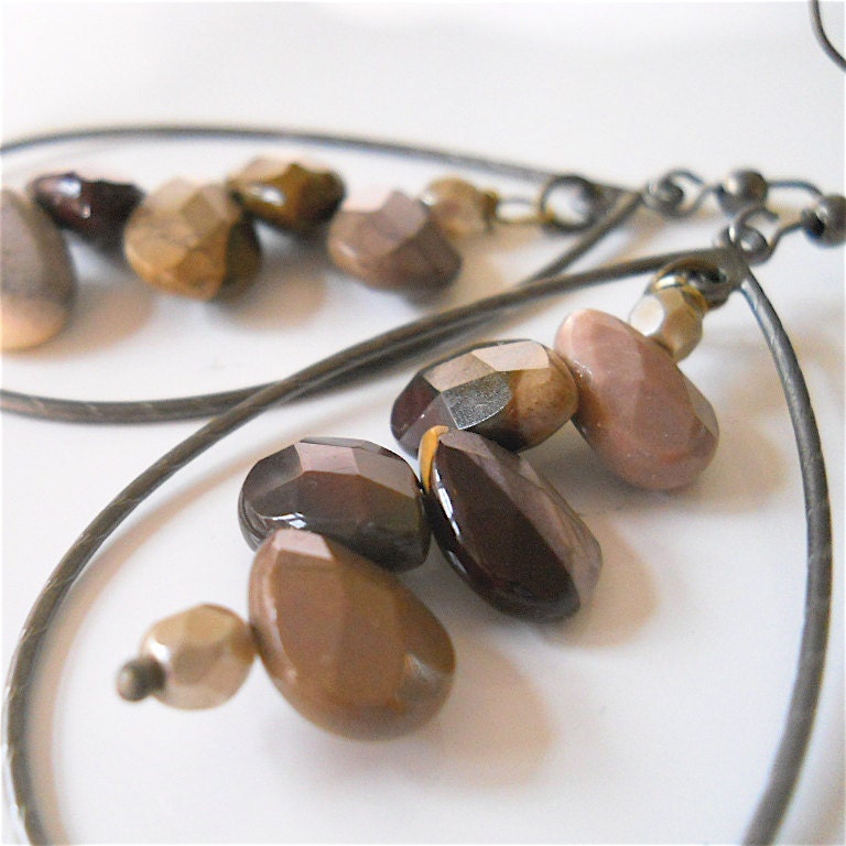 Mookaite Jasper Gemstone Earrings with Matte by YOURDAILYJEWELS from etsy.com