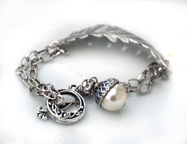 Silver Leaf Bracelet With White Pearl Acorn Birthday Bridal Gift Bridesmaids Free Gift Wrap