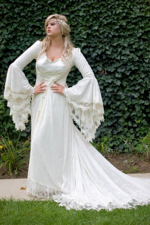 Victoria Medieval Velvet and Lace Wedding Gown Medium 2 DAY SALE