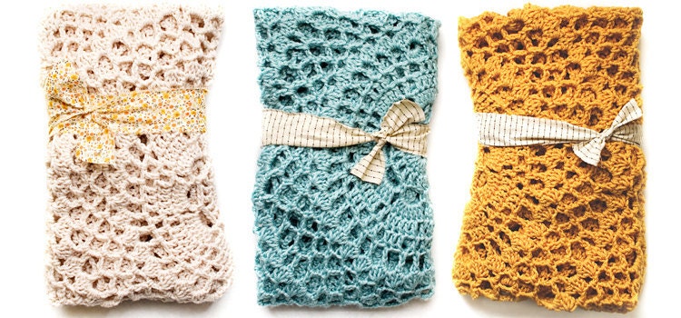 Crocheted Doily Blanket 05 (Gold)