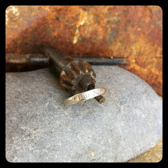 Half round ring.