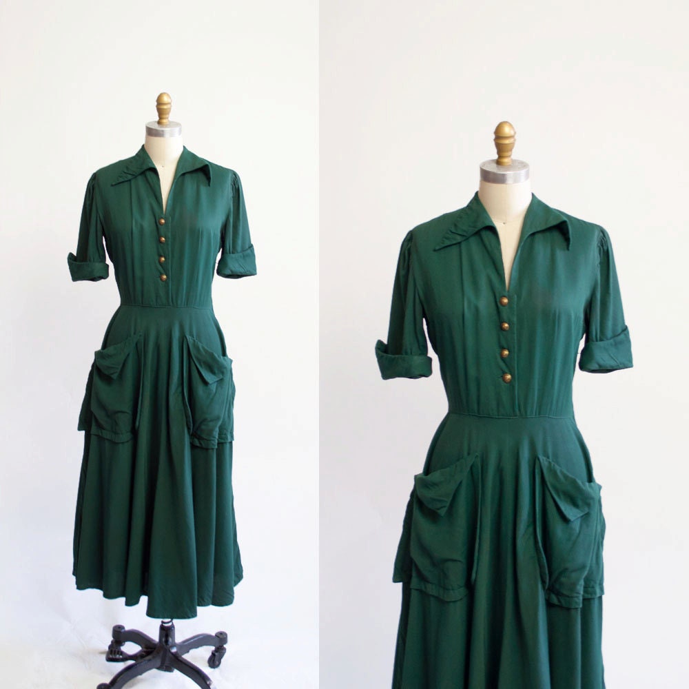 Vintage 50s Dress / Pine Green / Full Skirt / by MariesVintage from etsy.com